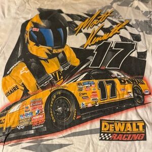 Matt Kenneth HOF NASCAR Cup driver. Vintage t-shirt from early to mid 2000’s.